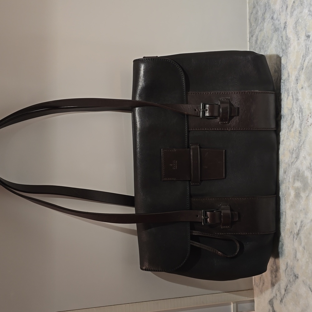 Authentic Gucci Black and Brown Leather Shoulder Bag